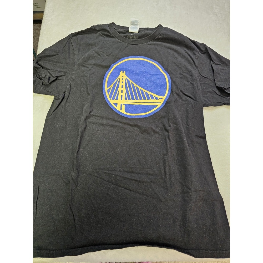 Golden State Warriors‎ Tshirt #30 Steph Curry Size Large